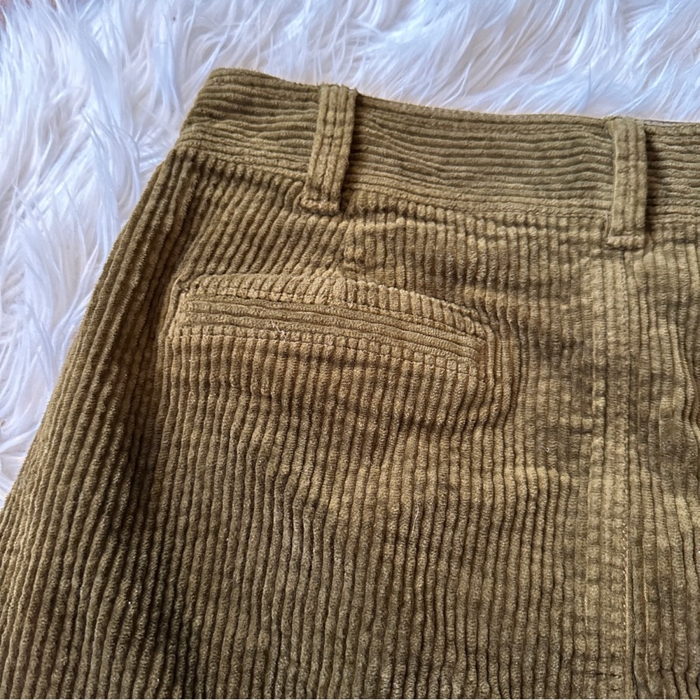 Madewell Green Corduroy mini skirt with front pockets. EUC Y2K size 10 - Picture 2 of 8